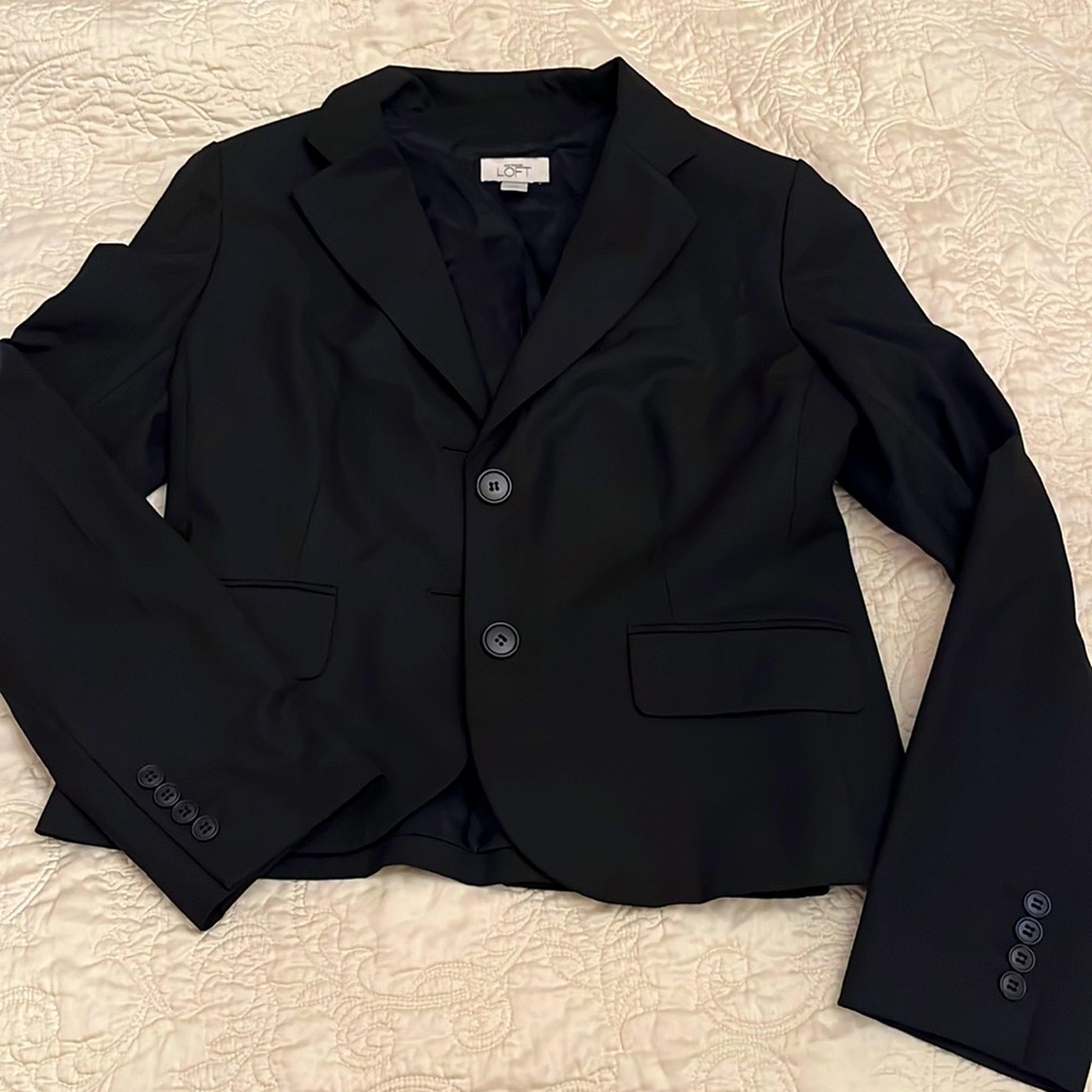 LOFT Women’s Black Suit Jacket